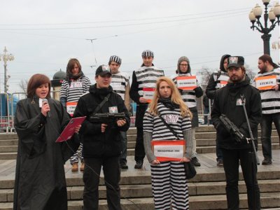 А что так поздно?